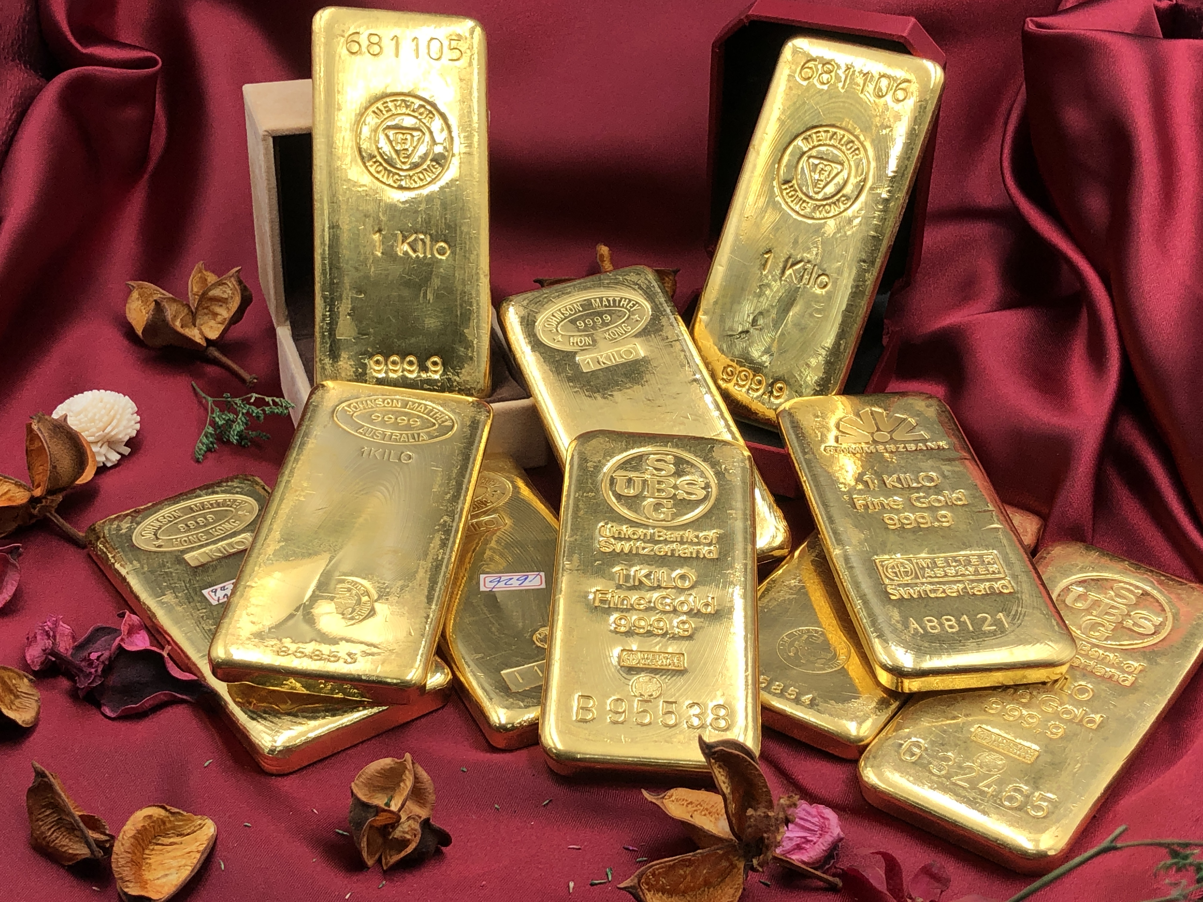 市值近5000萬黃金條塊_2