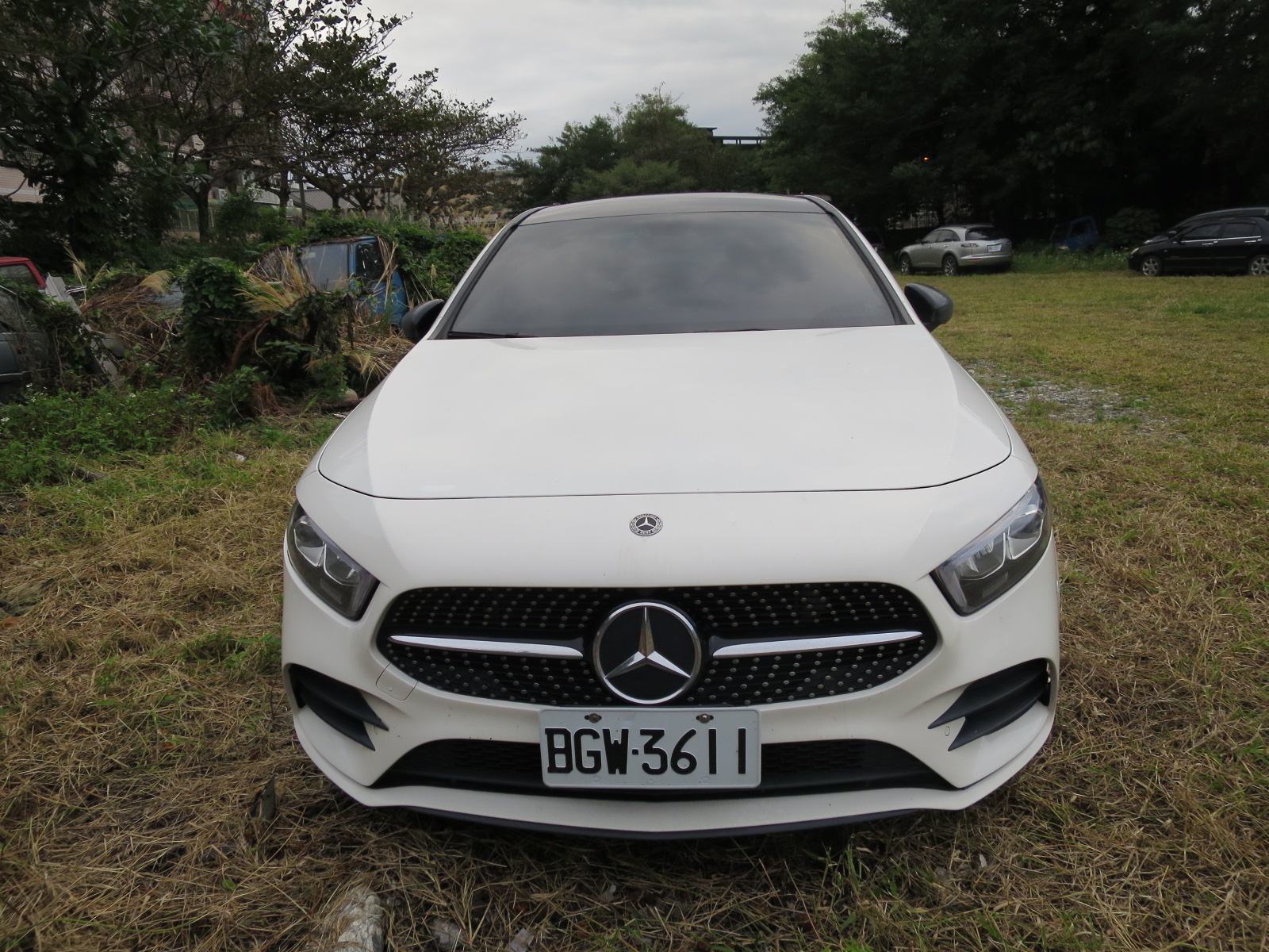 查封車輛正面