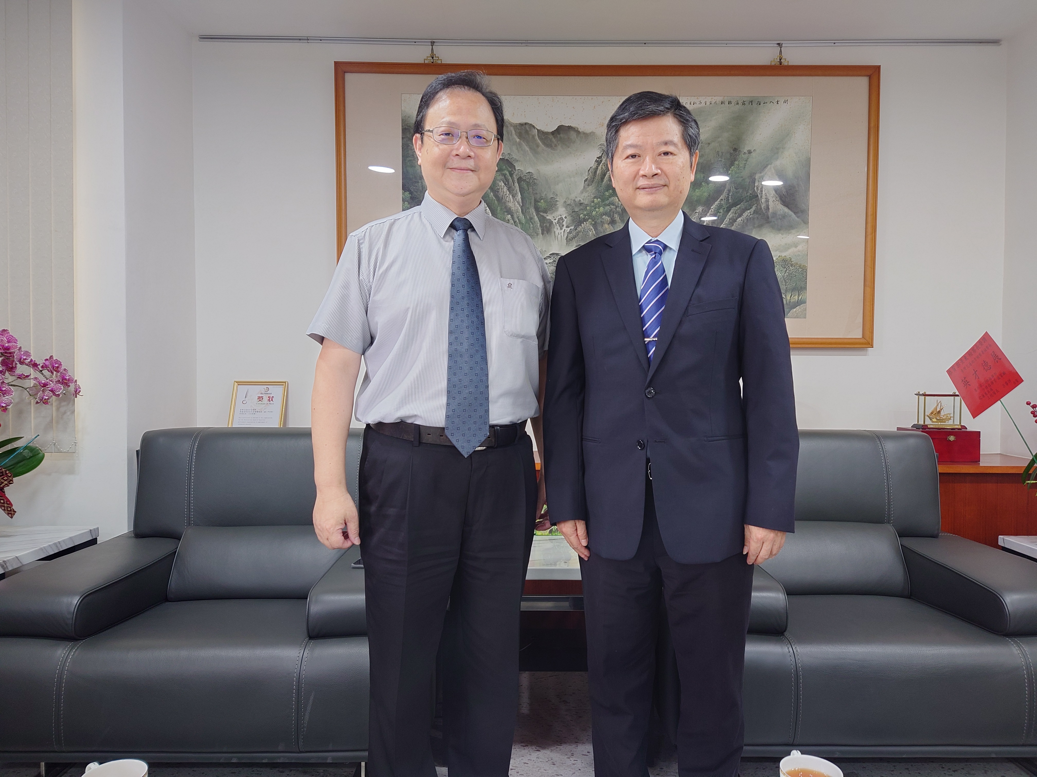 拜訪花蓮地檢署郭檢察長景東照片
