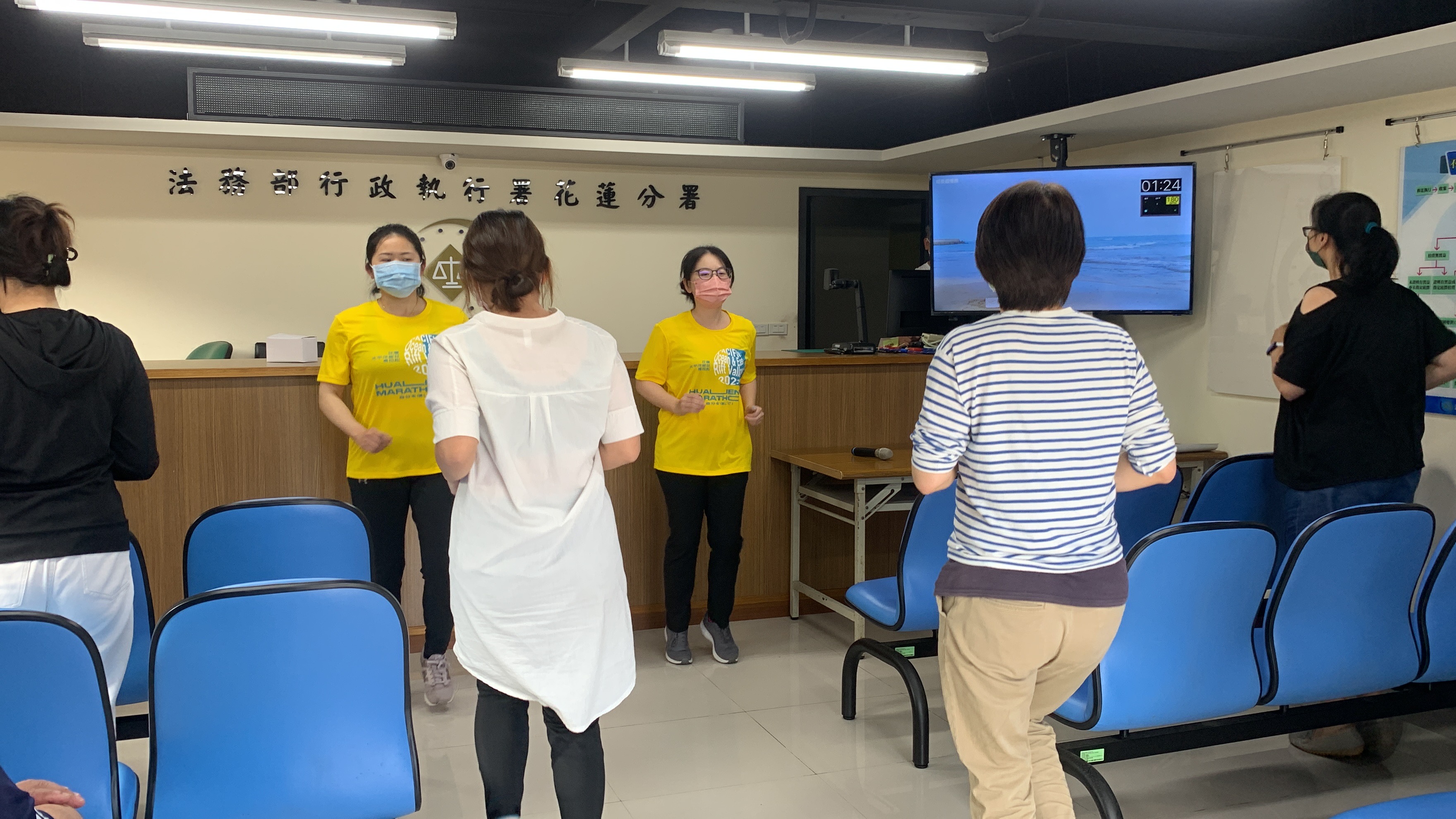 民眾參與超慢跑