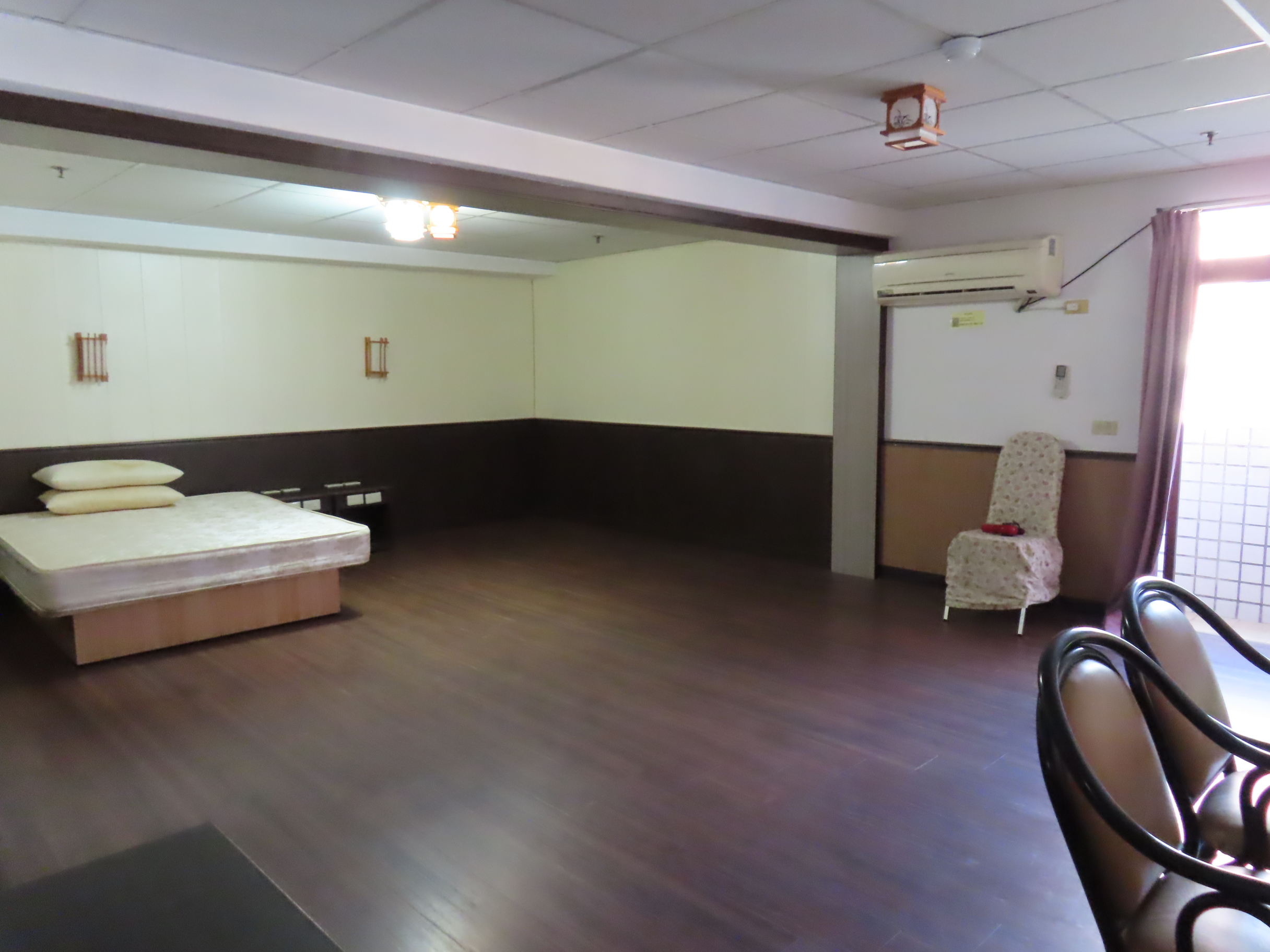 知本溫泉套房(第5標)2F-23