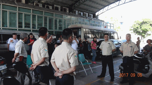本分署於106年9月5日聯合法拍會拍賣中興航空熱氣球，吸引諸多媒體採訪，經民眾熱烈投標後，分別以35萬9,999元及38萬9,999元拍出。